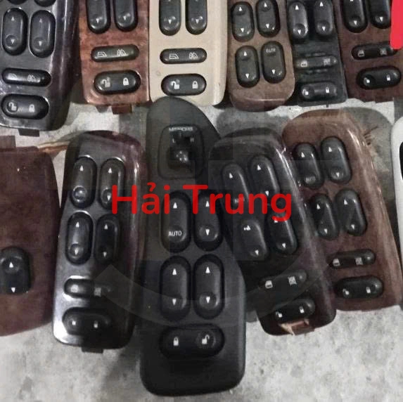 Công tắc lên xuống kính tổng Ford Escape 2009-2013 Tháo Xe 