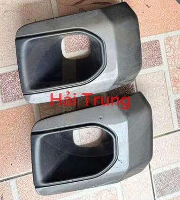 Ốp đèn gầm Toyota Hilux 2020 Tháo Xe