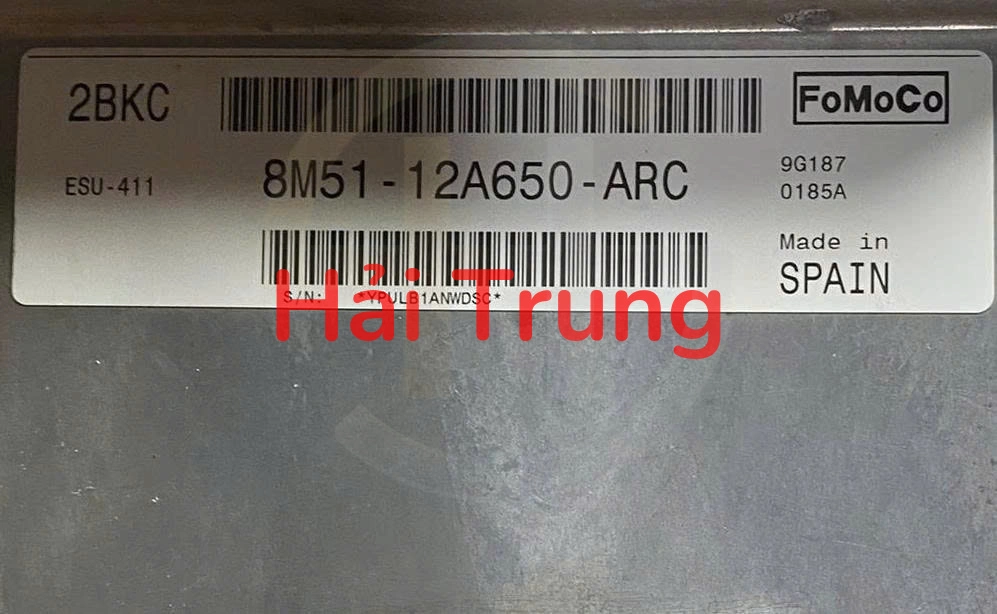 Hộp điều khiển động cơ ECU Ford Focus 8M5112A650ARC