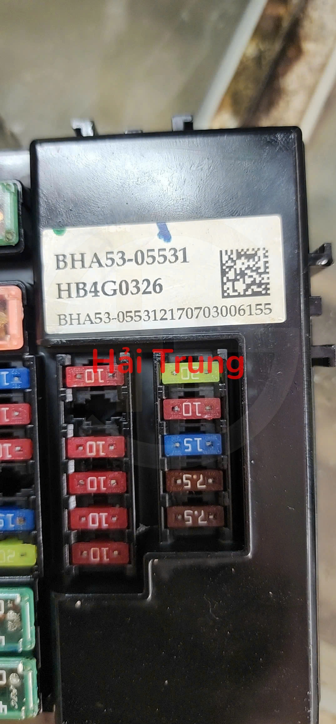 Hộp cầu trì I10 Tháo xe BHA5305531