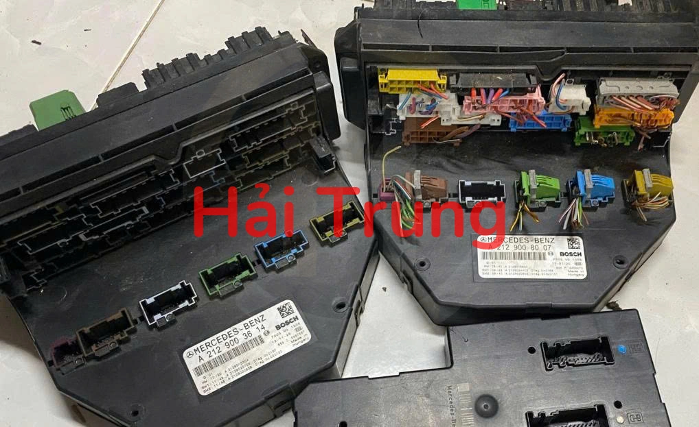 Hộp cầu trì MERCEDES BENZ C CLASS W204 Tháo Xe A2129003614 A2129008007