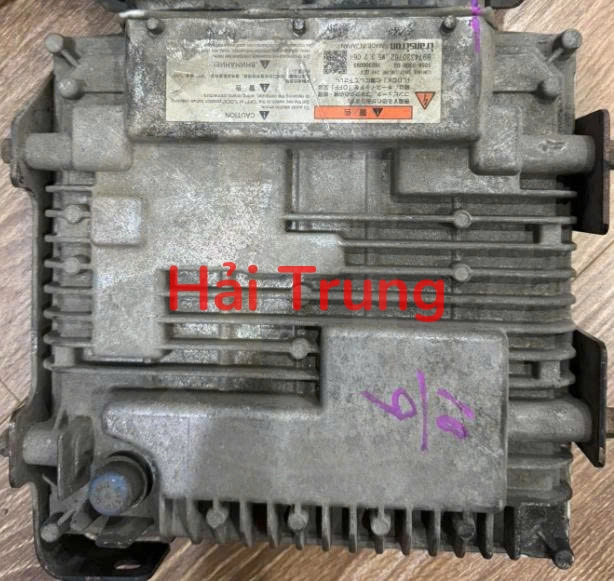 Hộp điều khiển động cơ ECU ECM Isuzu Transtron M5 Tháo Xe