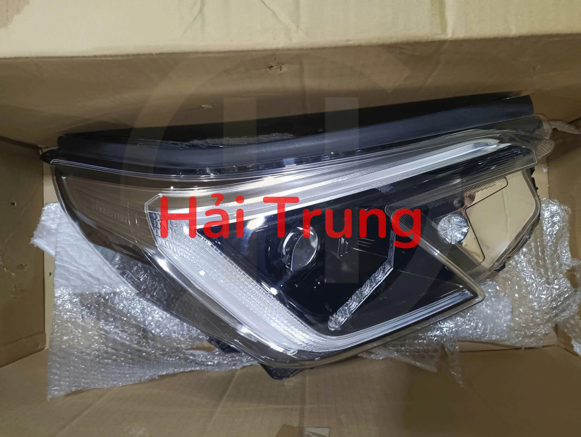 ĐÈN PHA SUBARU FORESTER THÁO XE ZIN ĐẸP