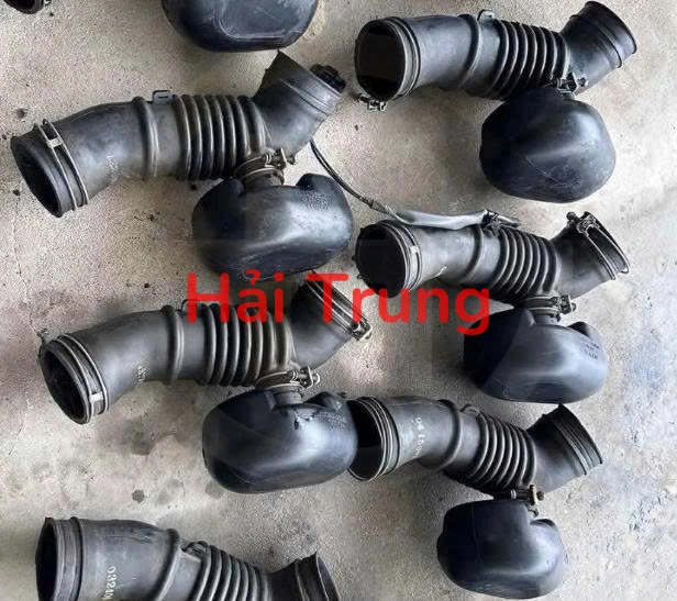 Ống gió động cơ Toyota Innova 2006-2016 Tháo Xe