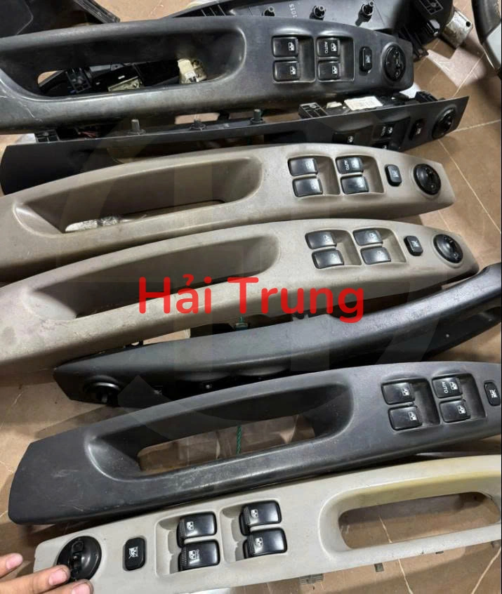 Công tắc tổng liền ốp Kia Morning Tháo Xe