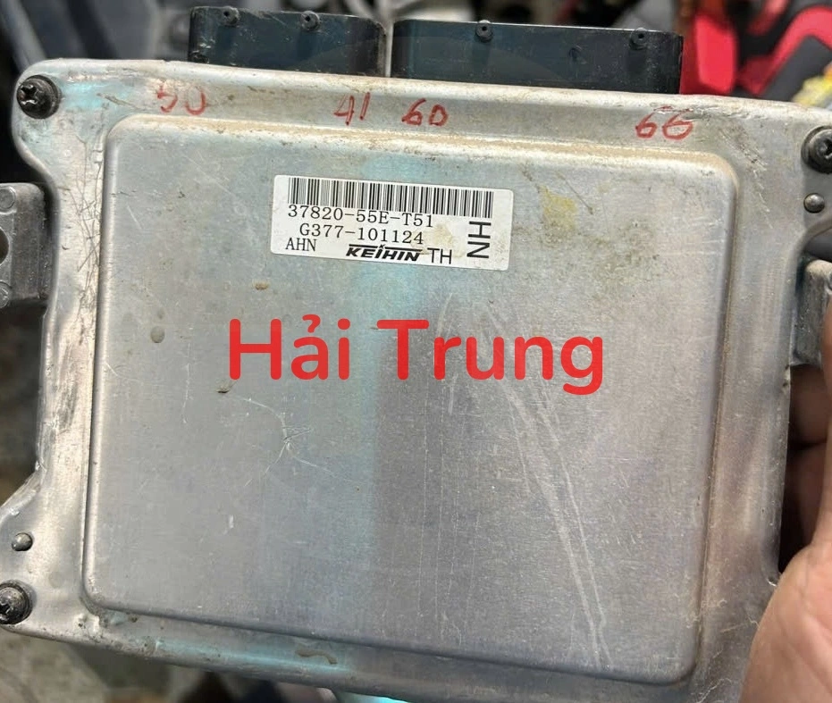 Hộp điều khiển động cơ Hộp đen ECU Honda City 2014-2017 Tháo Xe 37820-55E-T51
