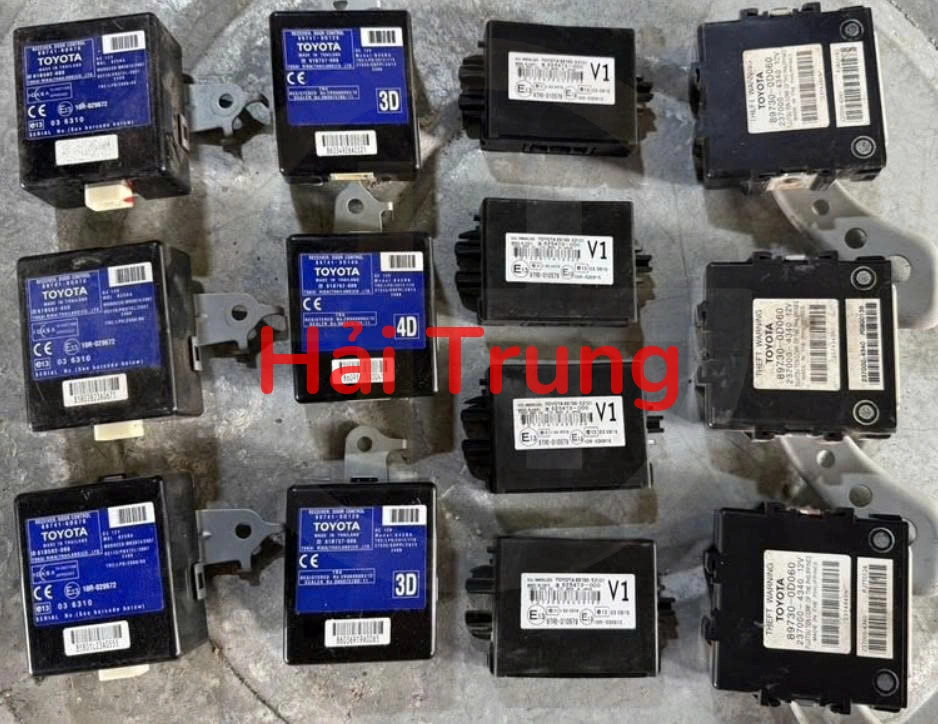 Hộp điều khiển khóa cửa Toyota Vios Tháo Xe