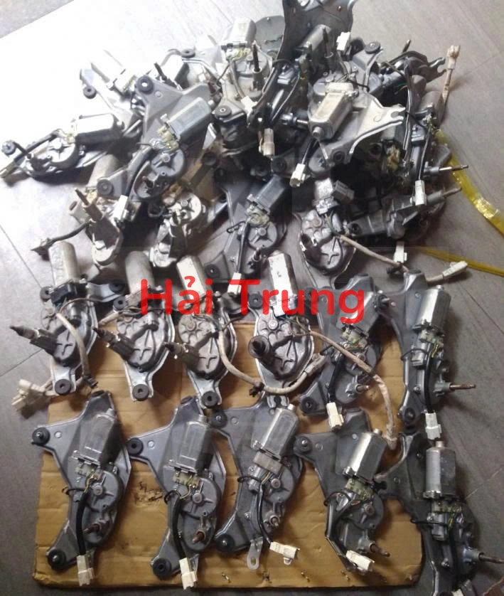 Mô tơ gạt mưa sau Tháo Xe Toyota Vios, Innova, Altis, Camry, Fortuner, Hilux, Hiace