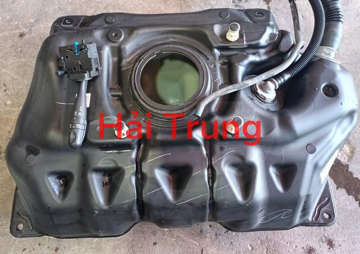Thùng xăng Toyota Yaris Tháo Xe