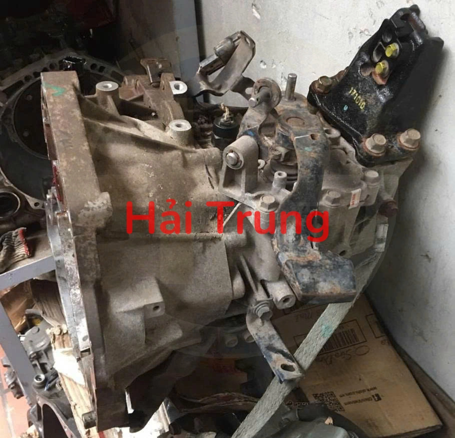 Tháo xe Hộp số MT Hyundai i10 1.0 1.2
