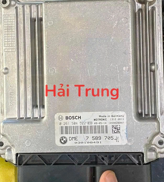 Hộp điều khiển động cơ (ECU DME) BMW 318i, 320i, 520i Tháo Xe 7589705