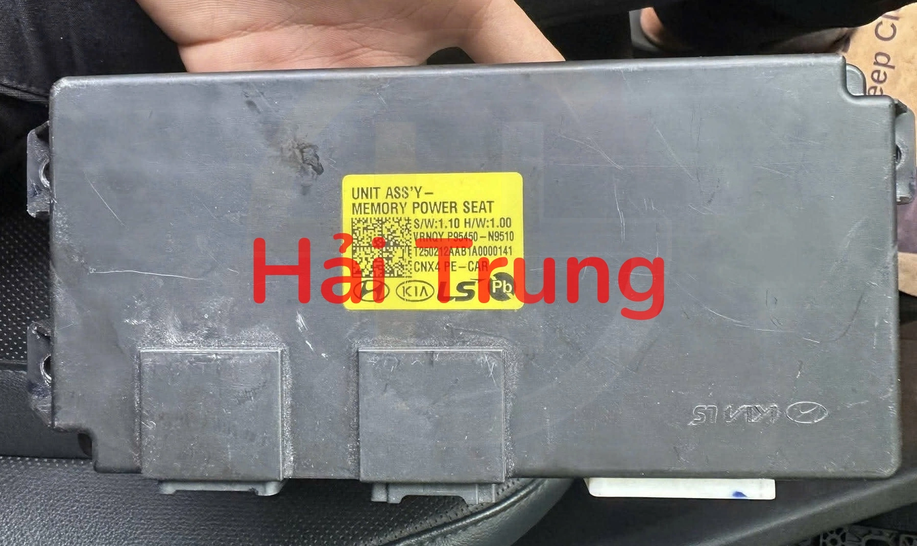 Hộp điều khiển ghế Hyundai Tucson 2025 2026 Tháo Xe 95450N9510