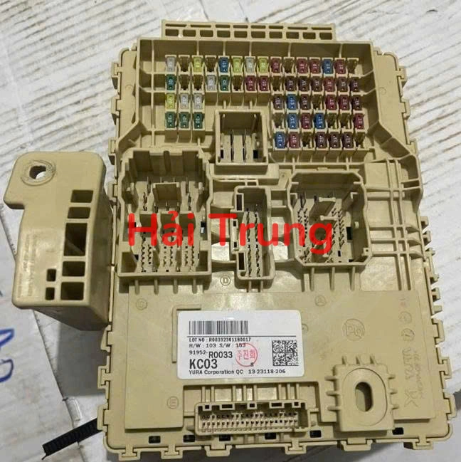 91952R0033 Hộp cầu trì trong xe Kia Carnival 2021-2026 Tháo Xe