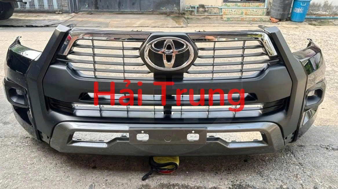 Bộ cản trước Toyota Hilux 2020 2021 2022 Tháo Xe Zin