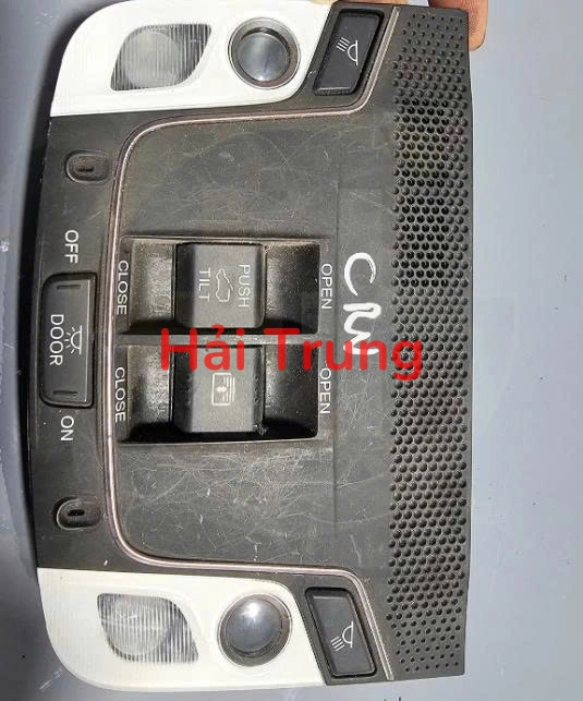 Tháo xe Đèn trần Honda CRV