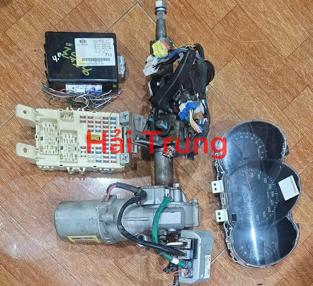 Tháo xe phụ tùng điện KIA MORNING Hộp điện, Hộp cầu trì, Hộp túi khí, Đồng hồ, Công tắc điều hòa, Màn hình, ECU
