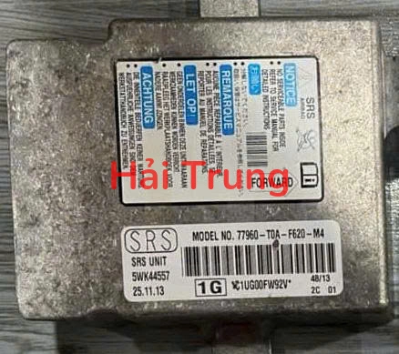 Hộp điều khiển túi khí Honda CRV Tháo Xe 77960-T0A-620-M4