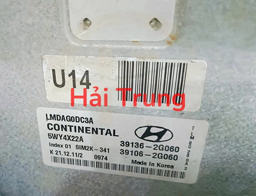 Hộp điều khiển động cơ ECU Hyundai Tucson 2010-2014 Tháo Xe 39136-2G060