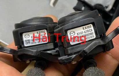 Camera hỗ trợ đỗ xe Mazda CX-5 Tháo Xe K14767RC0
