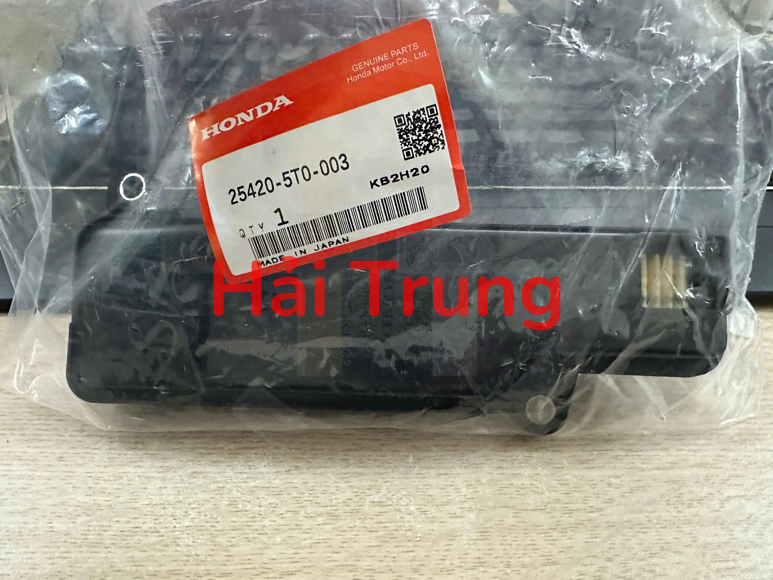 254205T0003 Lọc dầu số tự động Honda Civic 2018-2020 