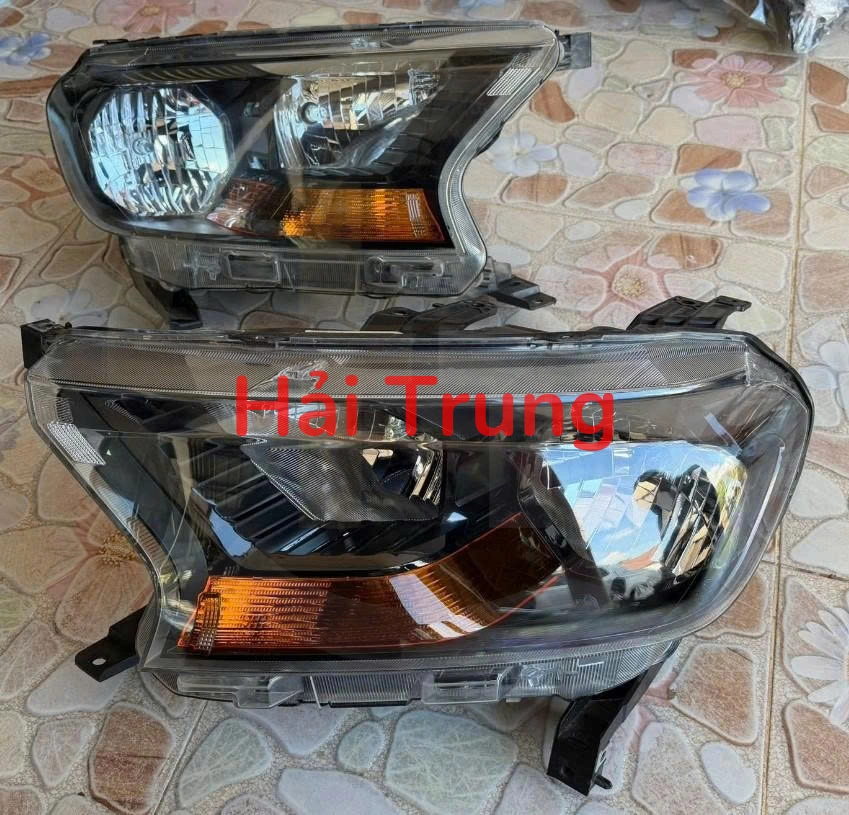 Đèn hậu Toyota Hilux 2020-2026 Tháo Xe Zin