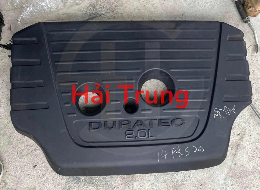 Nắp đậy trang trí động cơ Ford Focus Tháo xe