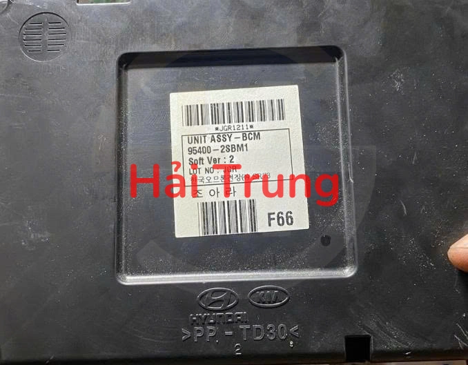 Hộp BCM Hyundai Tucson 2013-2014 Tháo Xe 954002SBM1