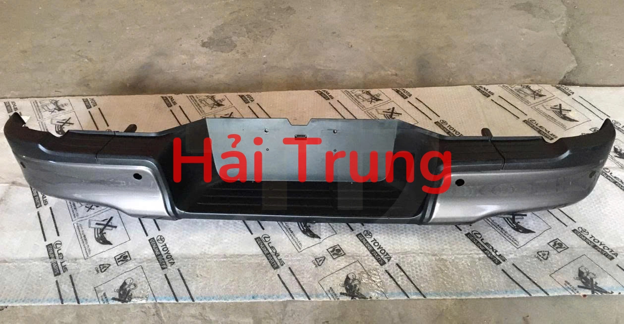 Cản trước Toyota Hilux Tháo Xe