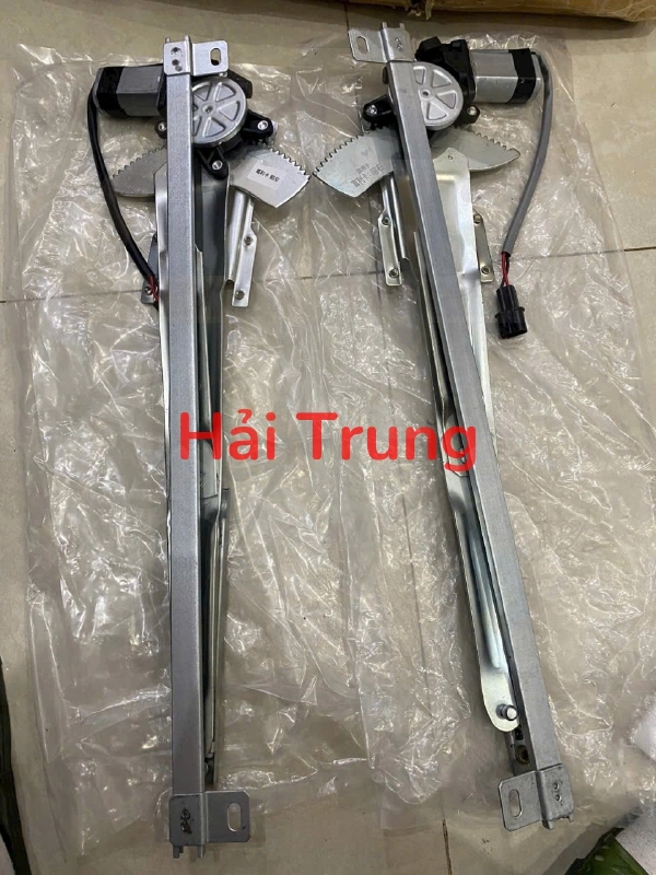 Mô tơ, compa lên xuống kính Mitsubishi Jolie
