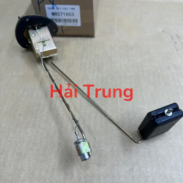 Phao báo xăng Mitsubishi Pajero 2000-2005 MB571603