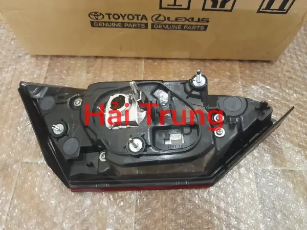 Đèn hậu Toyota Camry 2019 tại Hải Trung phutunghaitrung.vn