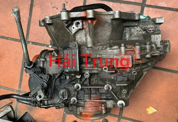 Tháo xe Hộp số Kia Canival K5 AT