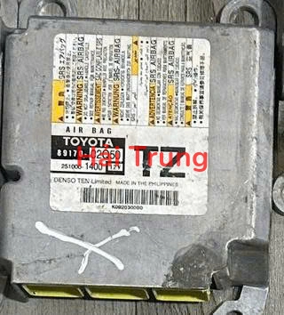 8917002Q50 Tháo xe hộp điều khiển túi Toyota Corolla 2020