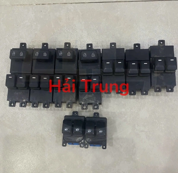 Công tắc kính Kia Morning bản thiếu