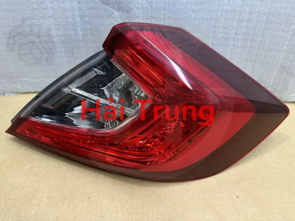 Đèn hậu ngoài Honda Civic 2019-2021 tháo xe D-22121-88 D2212188