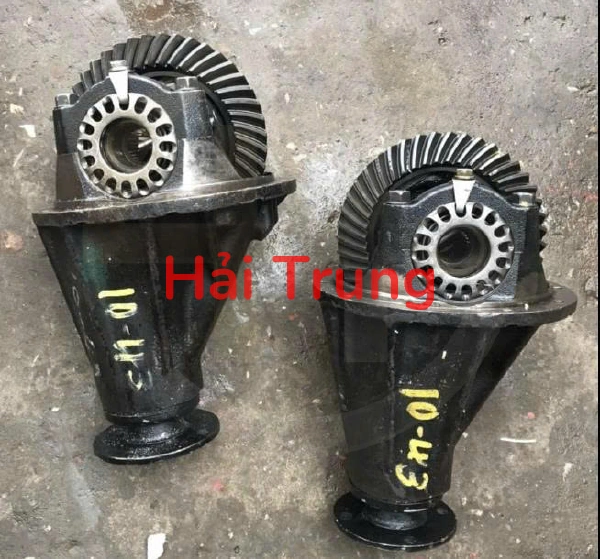 Tháo xe Đùm Cầu Sau Toyota Innova