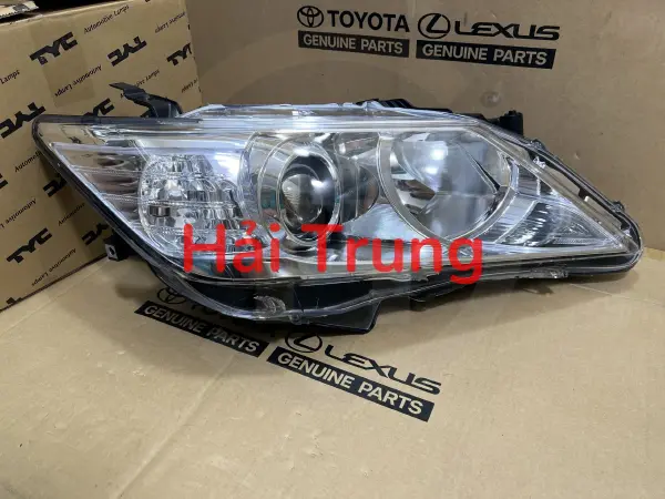 Đèn pha cos Toyota Camry chính hãng