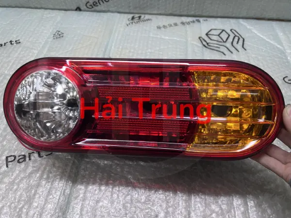 Đèn hậu Hyundai Porter 2 1996 chính hãng 924024F000