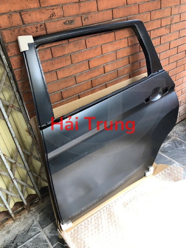 Cánh cửa sau Mitsubishi Xpander 2019-2023