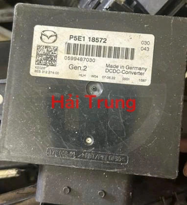 P5E18572 Hộp Istop Mazda 3 2021-2025 Tháo xe