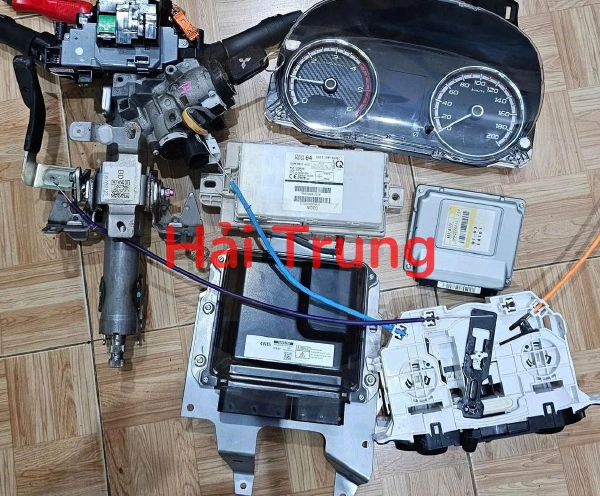 Bộ điện, Bộ nổ Mitsubishi Triton 2017-2021 Tháo xe