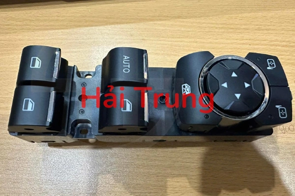 Công tắc lên xuống kính tổng Ford Ecosport 2018-2021