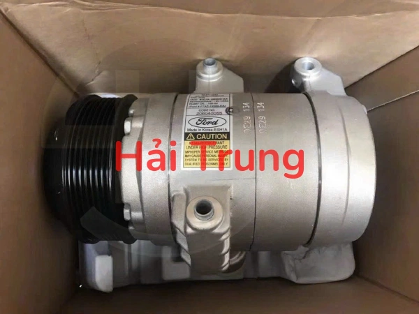 Lốc điều hòa Ford Transit