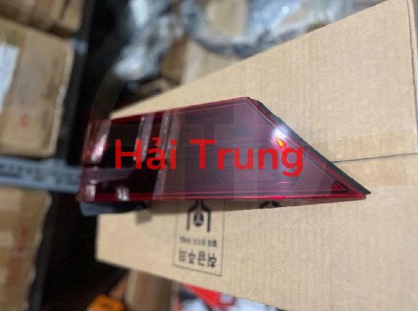 ĐÈN HẬU NGOÀI HYUNDAI SANTAFE 2024 2025 2026 92401P6000 92402P6000