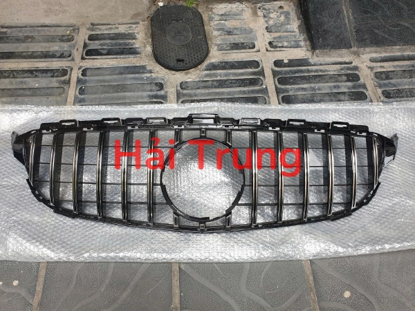 Mặt ca lăng Mercedes C Class 2022