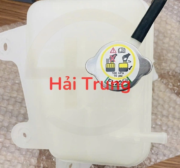 CY0115350A Bình nước phụ Mazda CX9