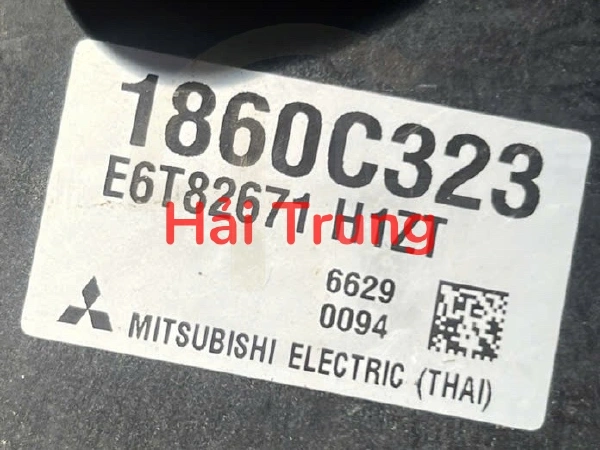 Hộp điều khiển động cơ Hộp đen ECU Mitsubishi Triton 2015 máy xăng 1860C323