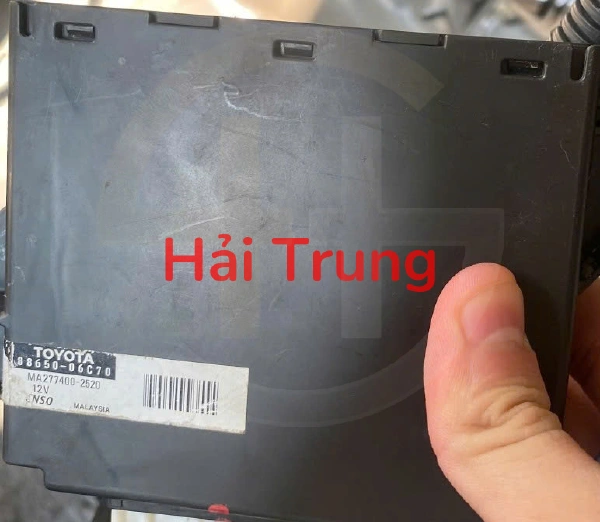 8865006C70 Tháo xe hộp điều khiển điều hòa Toyota Camry 2015-2020