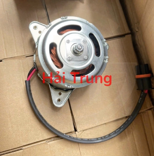 Mô tơ quạt két nước Ford Transit
