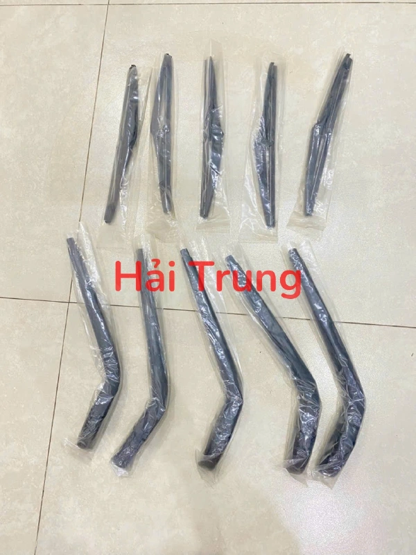 Cần chổi gạt mưa sau Toyota Innova 2006-2016